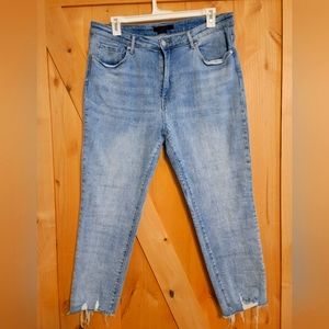 Risen Jeans